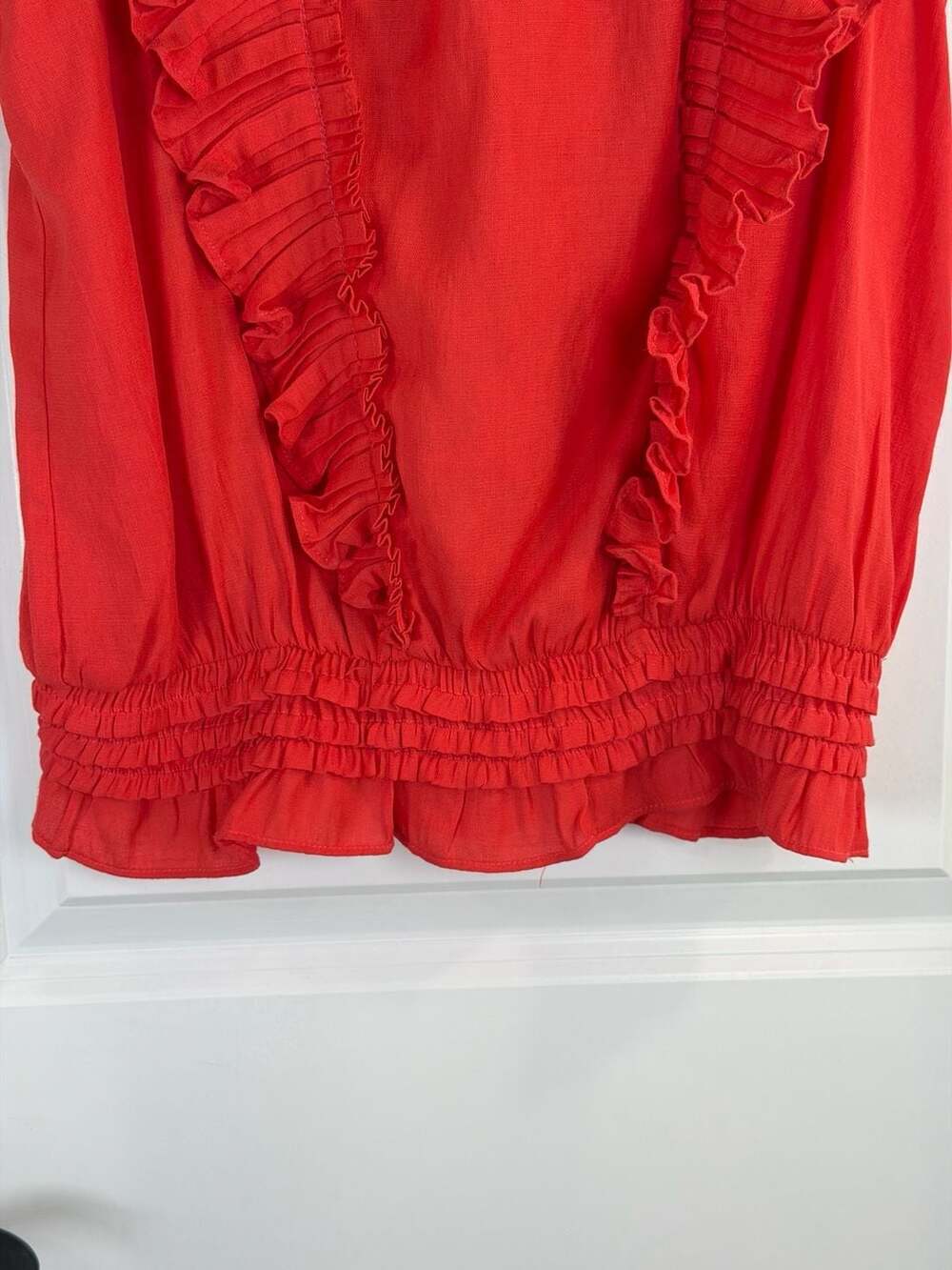 DO+BE Red Pleated Ruffle Trim Sleeveless Smocked Hem Blouse - Picture 2 of 7
